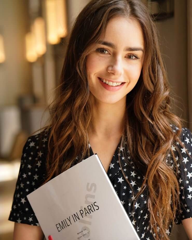 70+ Hot Pictures Of Lily Collins Are Like A Slice Of Heaven On Earth 21