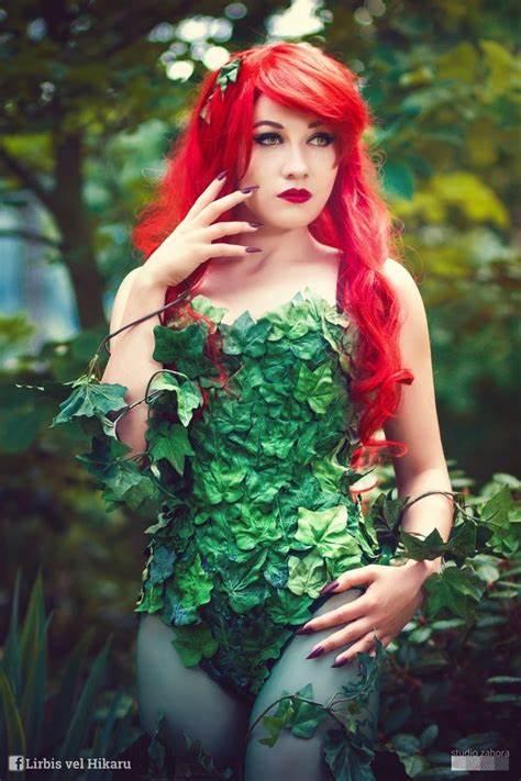50+ Hot Pictures Of Poison Ivy – One Of The Most Beautiful Batman’s Villain 34
