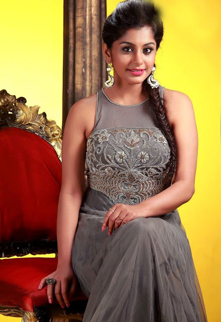 Malayalam Actress Meera Nandan Latest Images 9