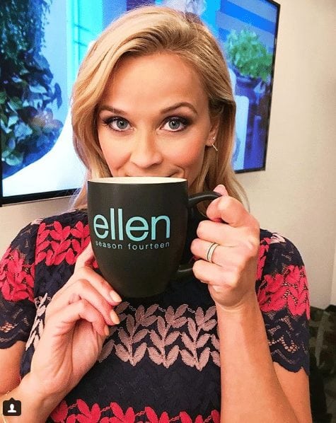 reese witherspoon drinking tea