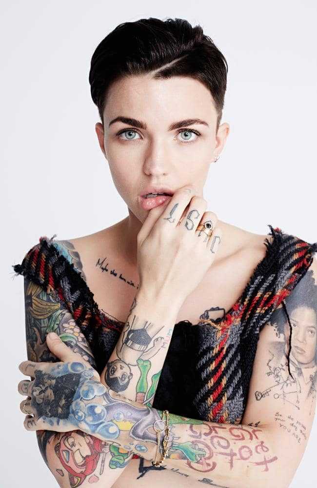 70+ Hot Pictures Of Ruby Rose – Batgirl In Arrowverse And Orange Is The New Black Star. 10