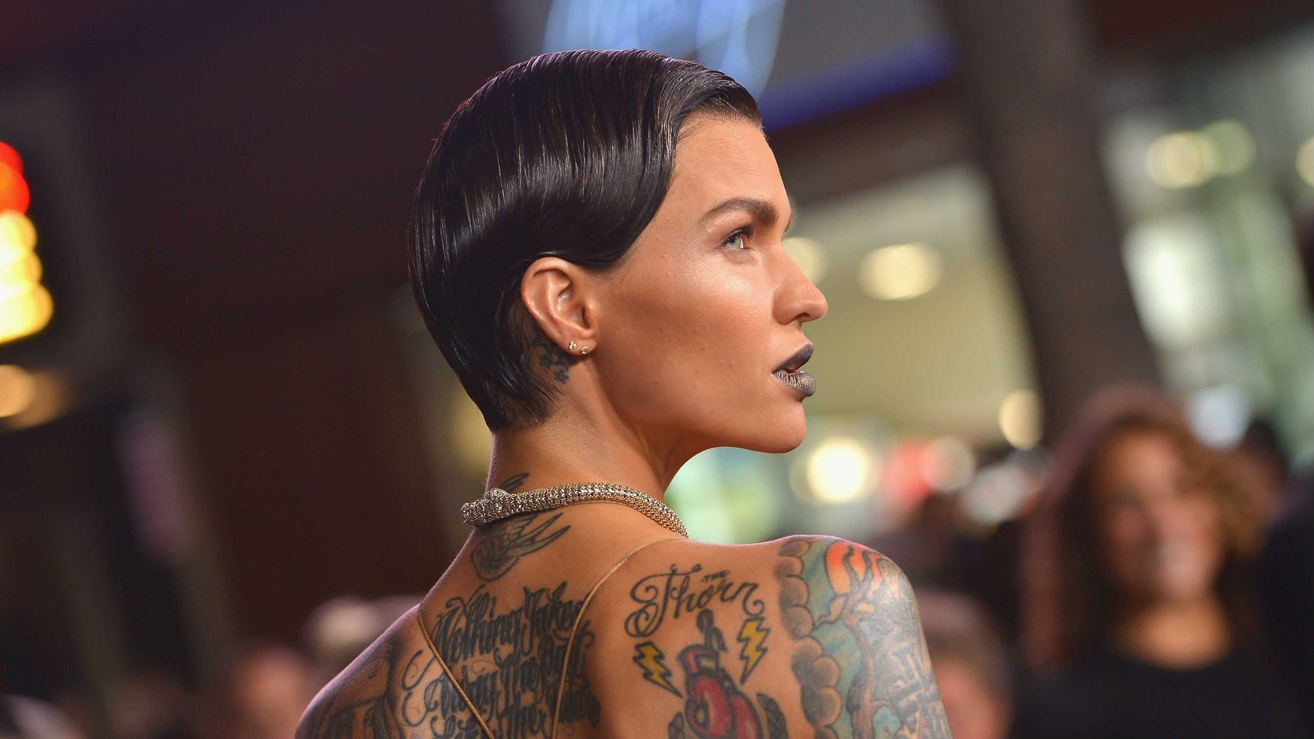 70+ Hot Pictures Of Ruby Rose – Batgirl In Arrowverse And Orange Is The New Black Star. 16