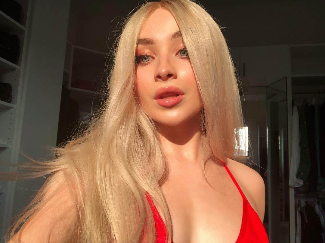 61 Hottest Sabrina Carpenter Big Butt Pictures Will Make You Want To Jump Into Bed With Her 20