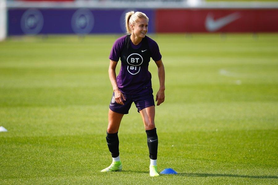 51 Hot Pictures Of Steph Houghton Will Heat Up Your Blood With Fire And Energy For This Sexy Diva 13