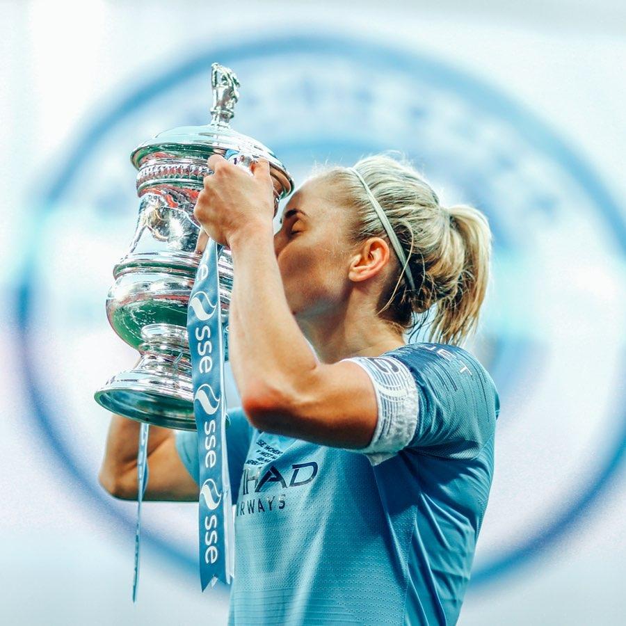 steph houghton happy time