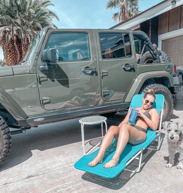 We’ve got 4×4 reasons to love these truck-loving bombshells of the month (35 Photos) 16