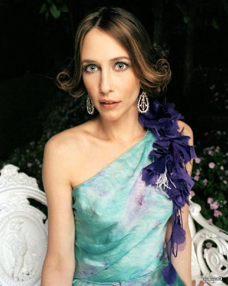 60+ Hottest Vera Farmiga Big Boobs Pictures Are Going To Liven You Up 183