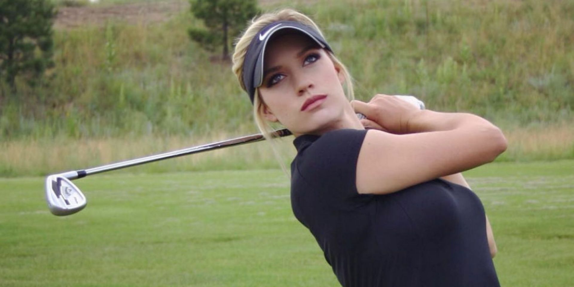 Paige Spiranac playing Golf