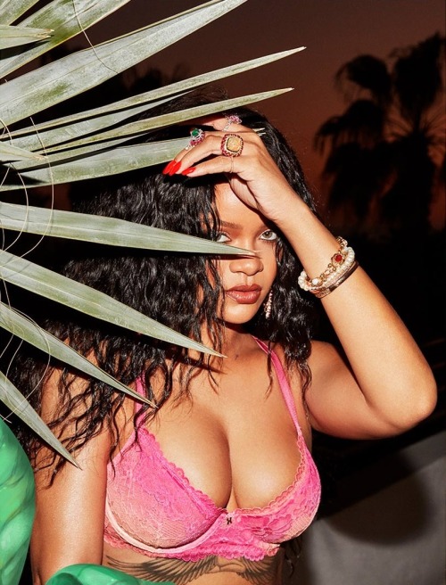 hqcelebritiescom:Rihanna Savage X Fenty July 2020 106