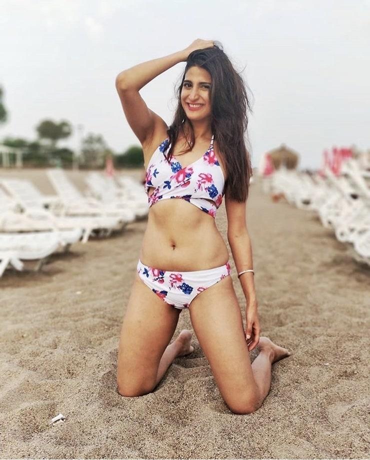 51 Hot Pictures Of Aahana Kumra Which Will Leave You To Awe In Astonishment 7