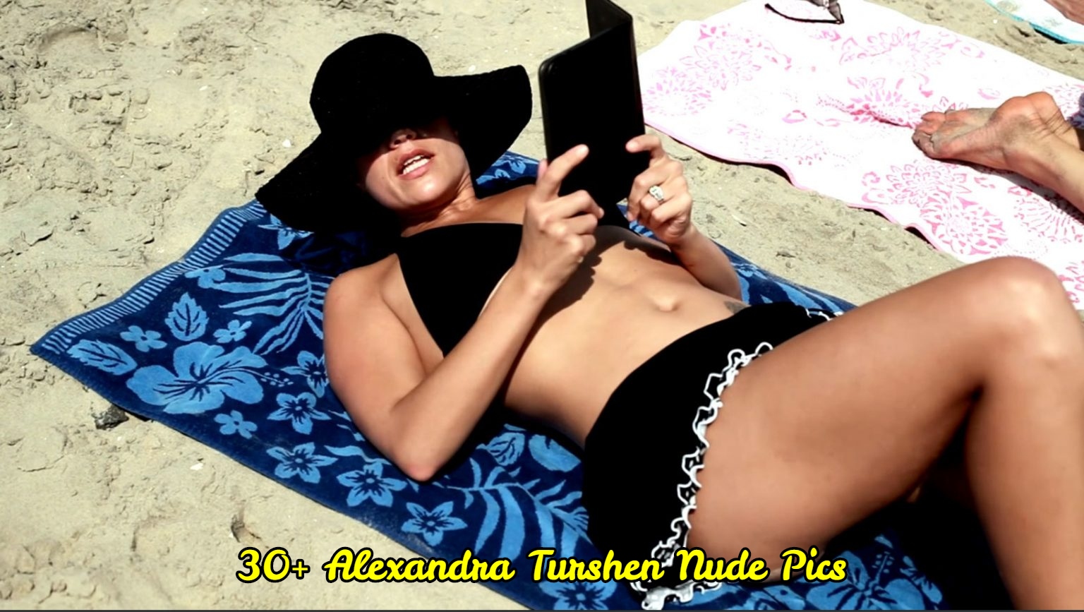 Alexandra Turshen topless