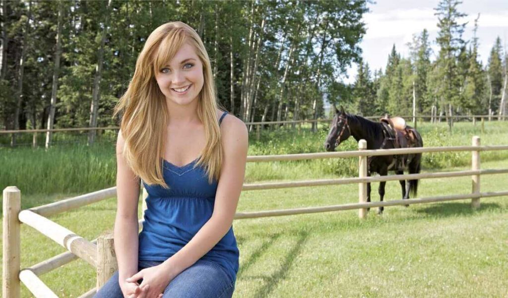 34 Amber Marshall Nude Pictures Make Her A Wondrous Thing 3