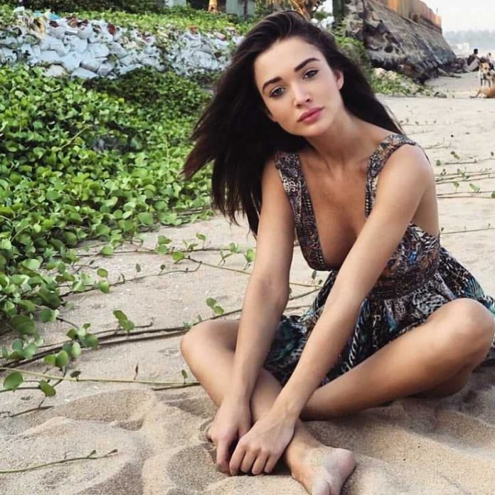 51 Amy Jackson Nude Pictures Will Make You Crave For More 26