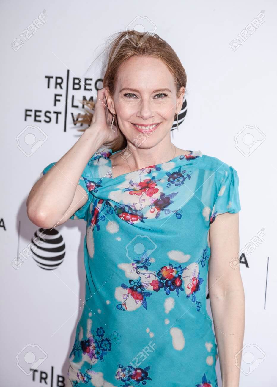 Amy Ryan hot pictures