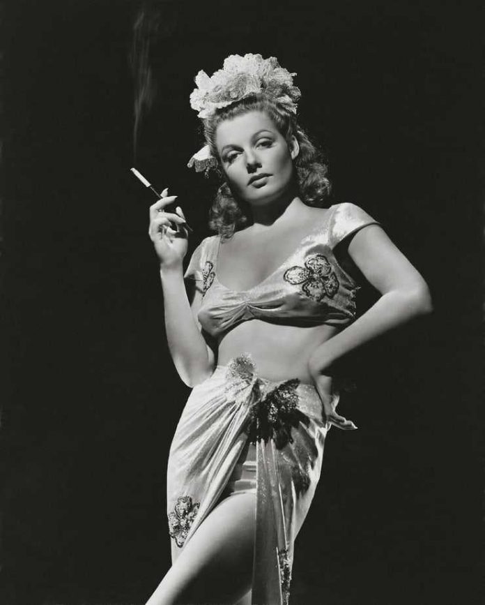51 Hottest Ann Sheridan Big Butt Pictures Which Will Make You Feel Arousing 12