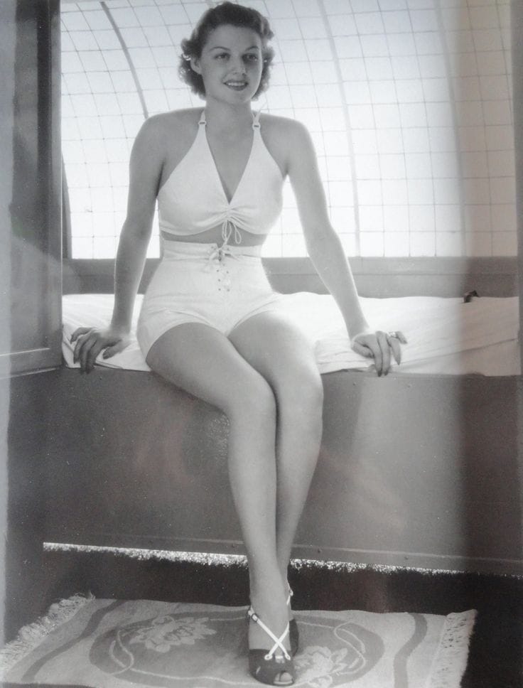Ann Sheridan lingerie pics