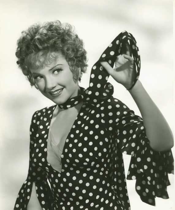 49 Anne Baxter Nude Pictures Which Make Her A Work Of Art 14