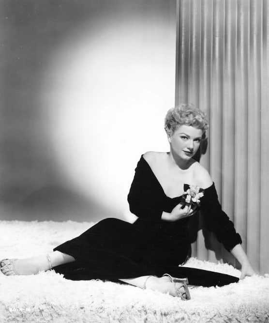 49 Anne Baxter Nude Pictures Which Make Her A Work Of Art 2