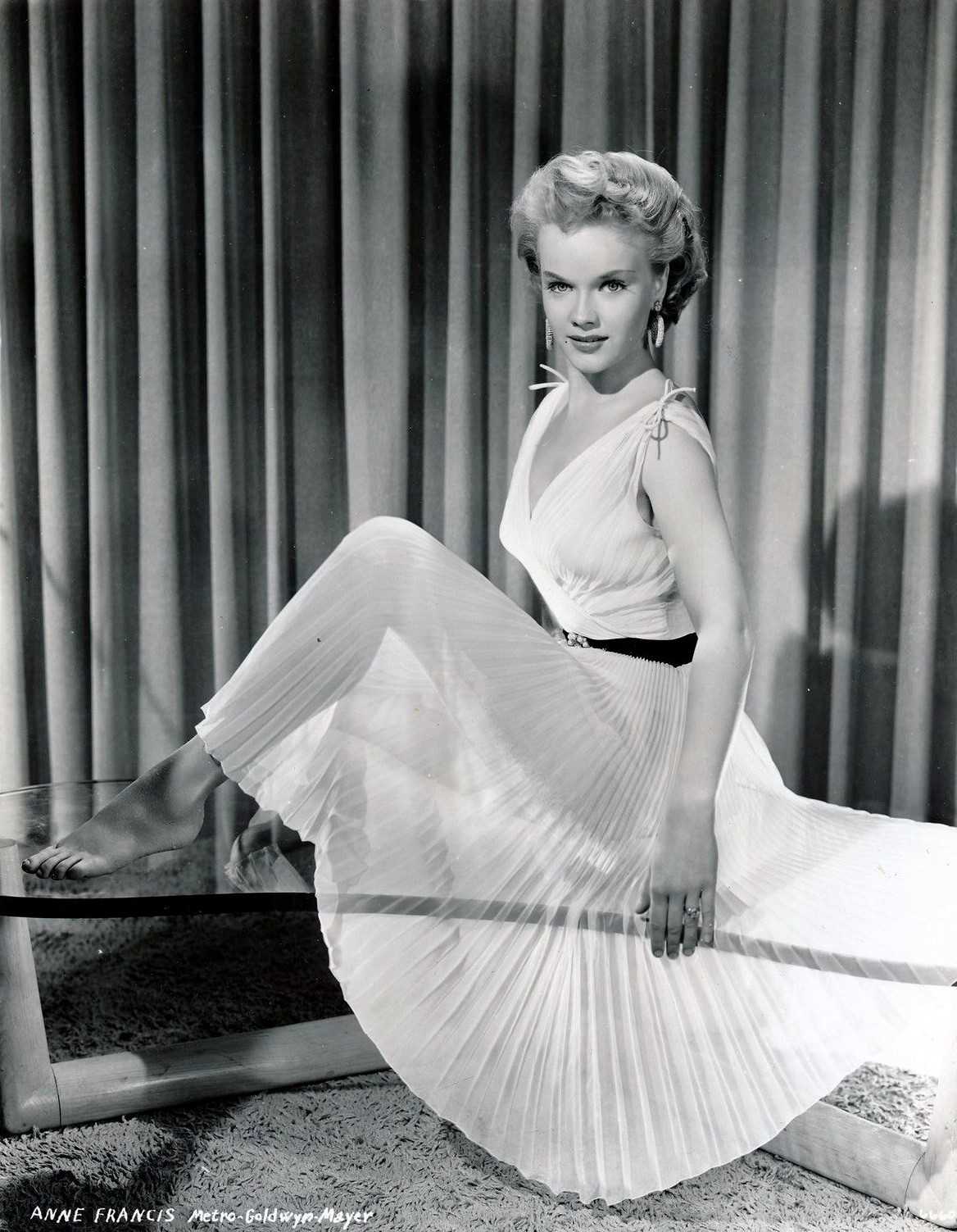 51 Sexy Anne Francis Boobs Pictures Which Will Leave You To Awe In Astonishment 15