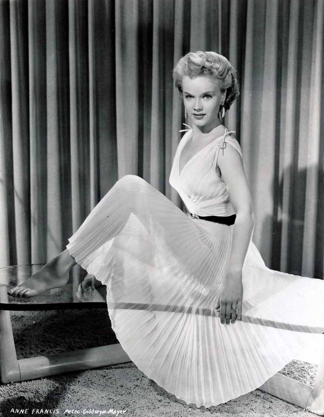 51 Hottest Anne Francis Big Butt Pictures Which Will Leave You Amazed And Bewildered 19
