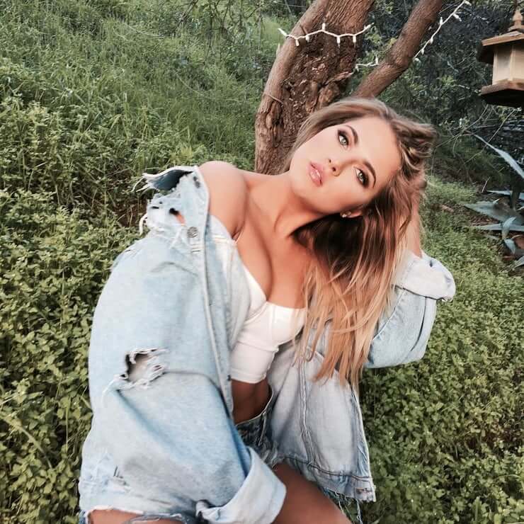 60+ Hottest Anne Winters Boobs Pictures Are Sure To Leave You Baffled 37