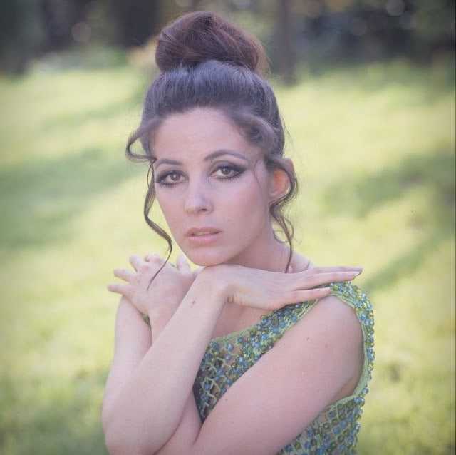 51 Hottest Barbara Parkins Big Butt Pictures Are Simply Excessively Enigmatic 12