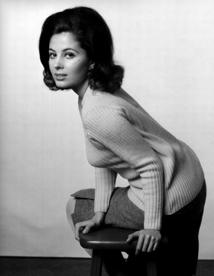 51 Hottest Barbara Parkins Big Butt Pictures Are Simply Excessively Enigmatic 746