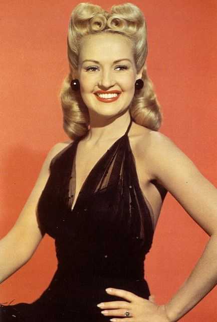 Betty Grable tits pictures
