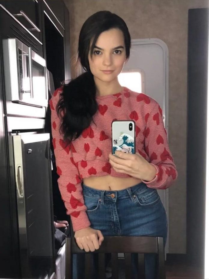 50 Brianna Hildebrand Nude Pictures That Are Erotically Stimulating 81