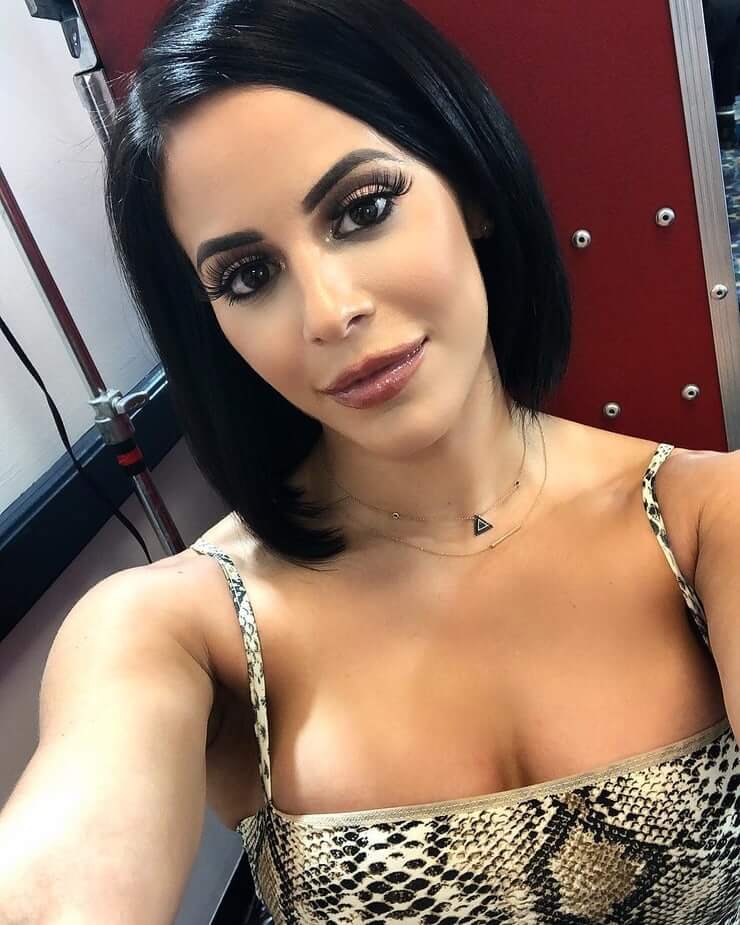 60+ Hot Pictures Of Charly Caruso Will Drive You Madly In Love With Her 255