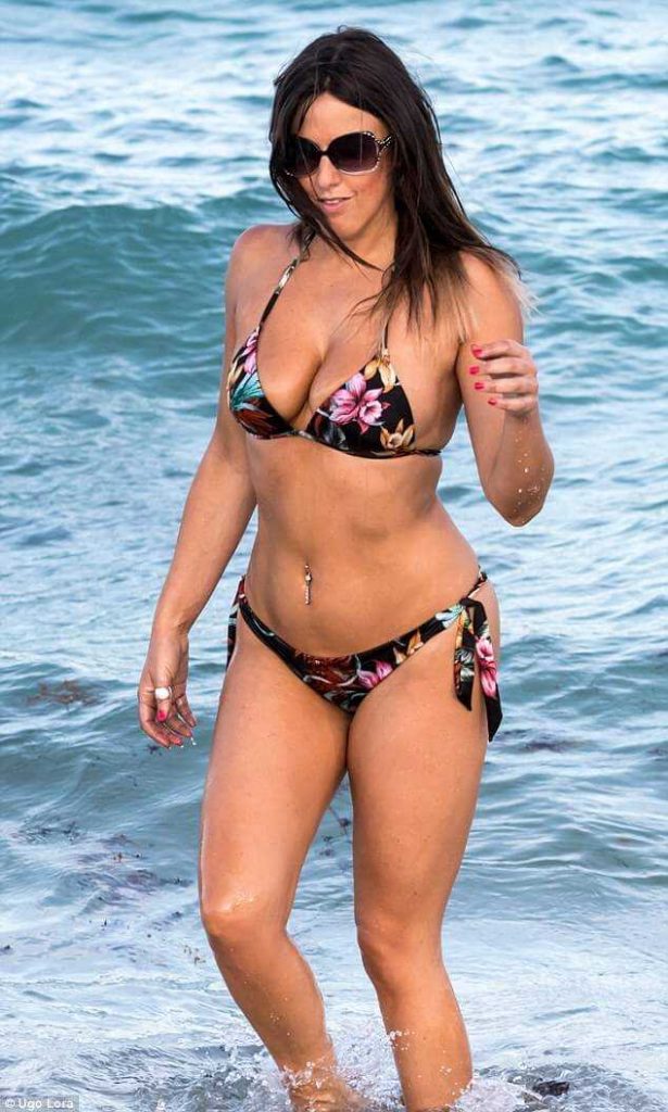 51 Hottest Claudia Romani Big Butt Pictures Will Cause You To Lose Your Psyche 422