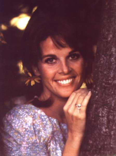 24 Claudine Longet Nude Pictures Which Demonstrate Excellence Beyond Indistinguishable 19