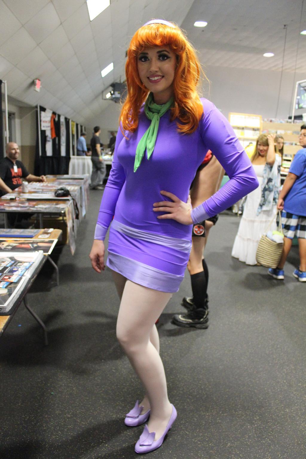 70+ Hot Pictures Of Daphne Blake From Scooby Doo Which Are Sure to Catch Your Attention 18