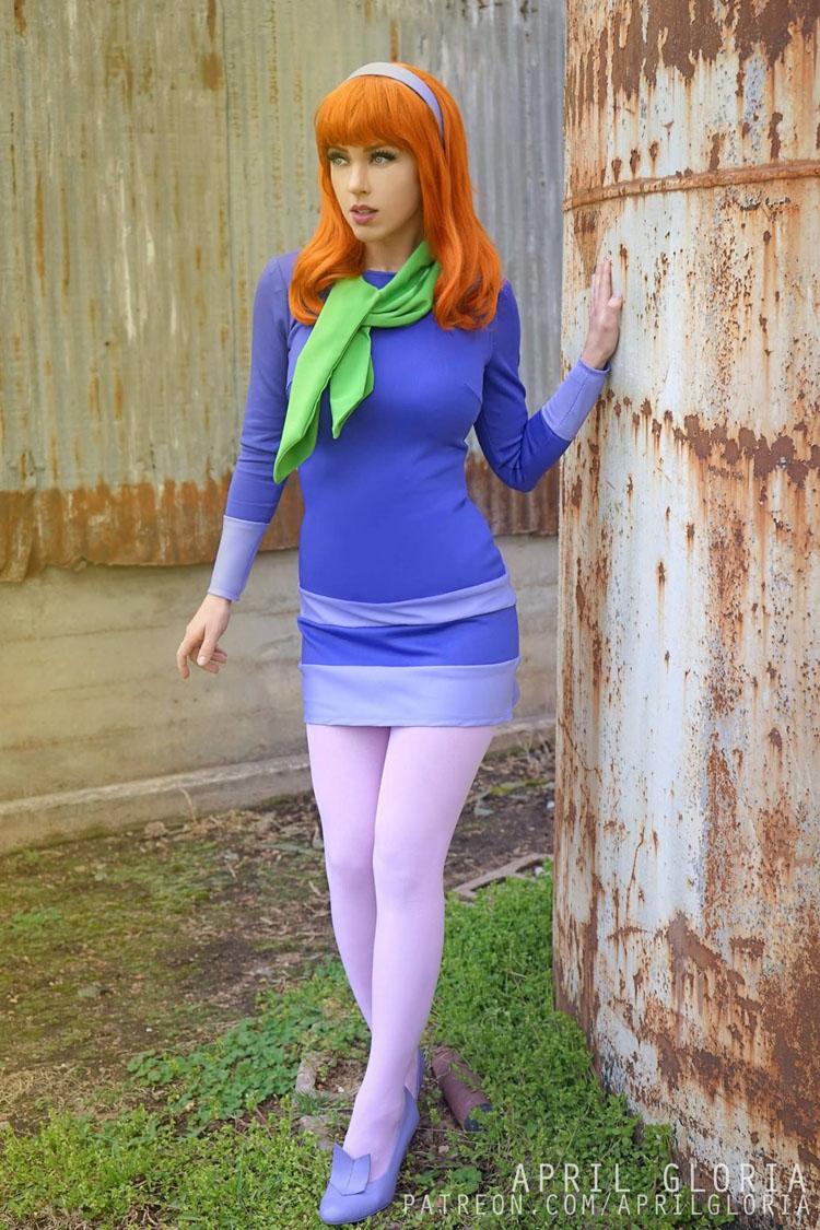 70+ Hot Pictures Of Daphne Blake From Scooby Doo Which Are Sure to Catch Your Attention 107