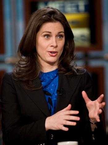 50+ Erin Burnett Hot Pictures Will Make You Go Crazy For This Babe 3