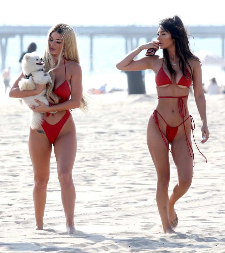 The Fans are wilding over images of Francesca Farago’s Beach hang-out with Haley Cureton and Madison Wyborny 11