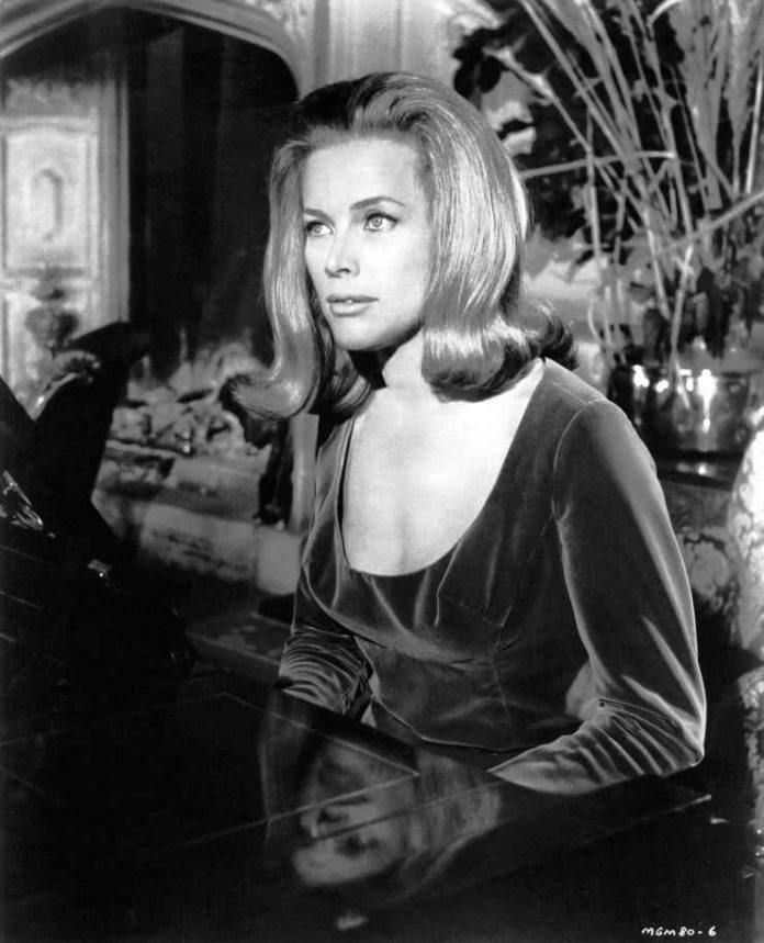 51 Hottest Honor Blackman Big Butt Pictures Which Are Incredibly Bewitching 542