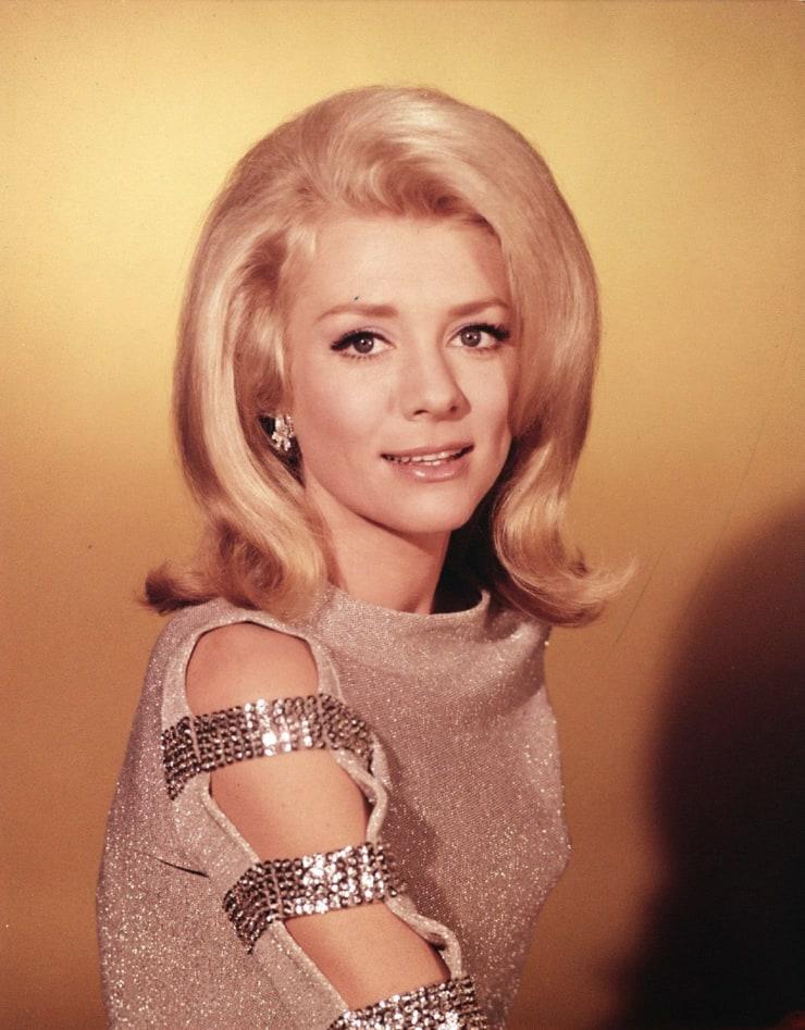 Inger Stevens sexy look pics