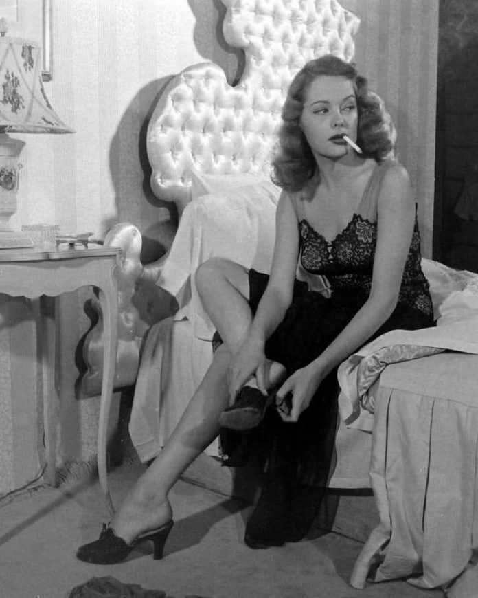 50 Hottest Jane Greer Big Butt Pictures That Will Make Your Heart Pound For Her 17