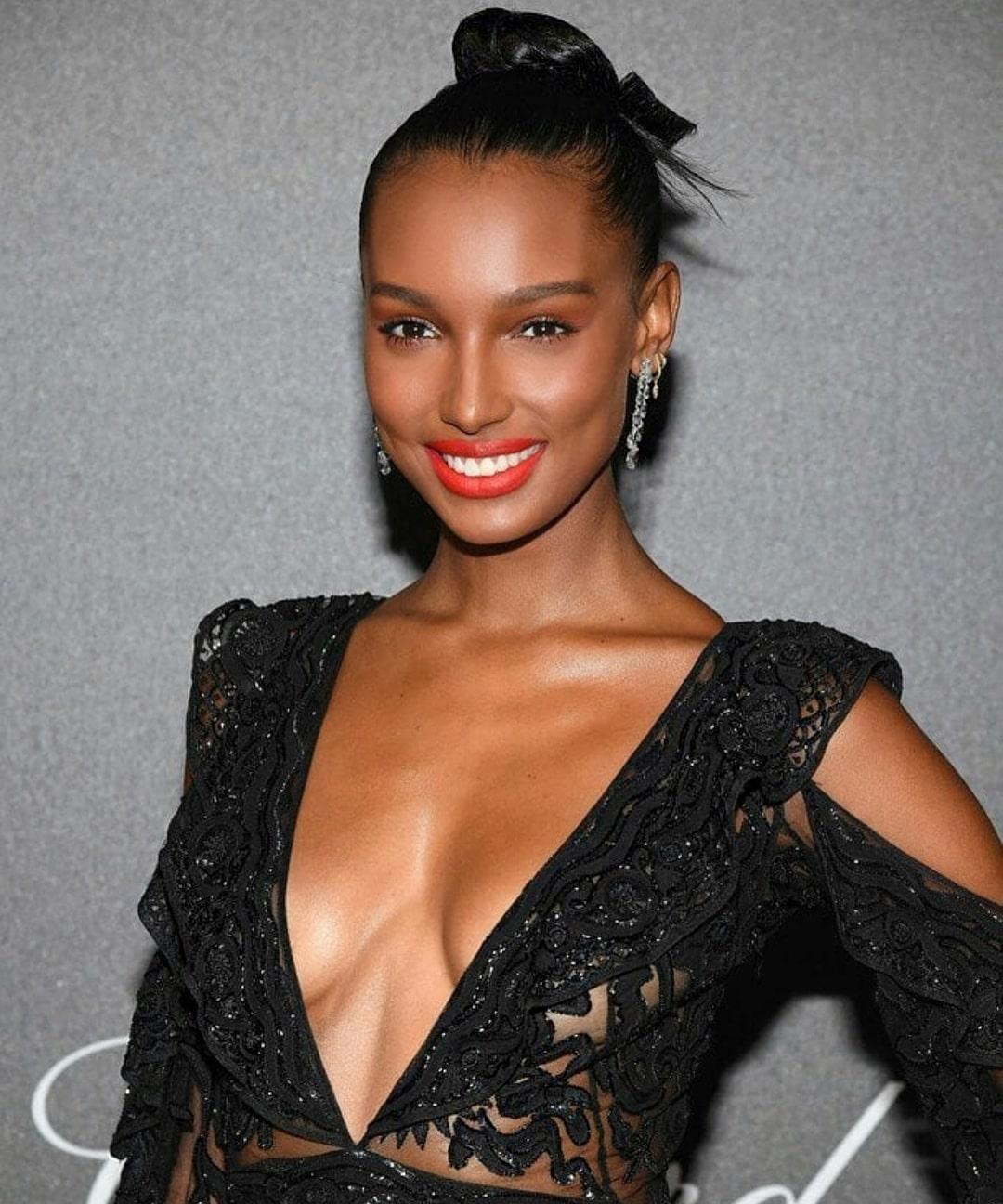 51 Hottest Jasmine Tookes Big Butt Pictures That Will Make Your Heart Pound For Her 28