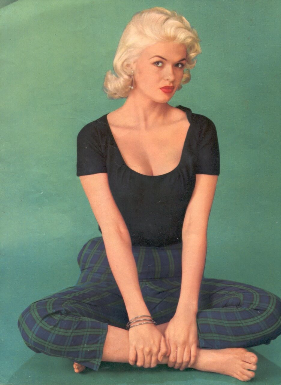 Jayne Mansfield hot busty pic (2)