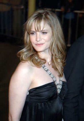 50 Hottest Jennifer Jason Leigh Big Butt Pictures Demonstrate That She Is As Hot As Anyone Might Imagine 28
