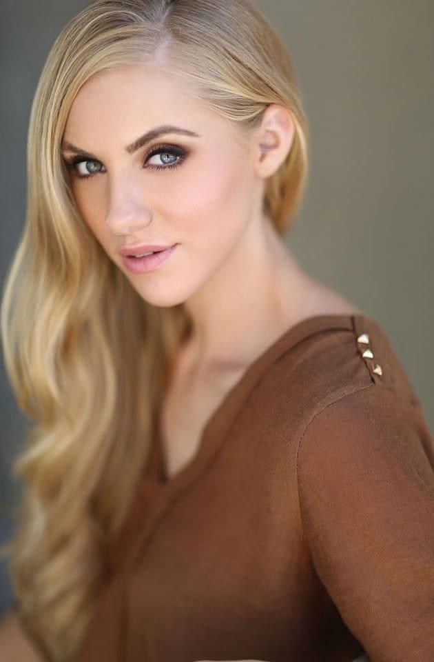 51 Hot Pictures Of Jessica Sipos Which Will Make You Swelter All Over 15