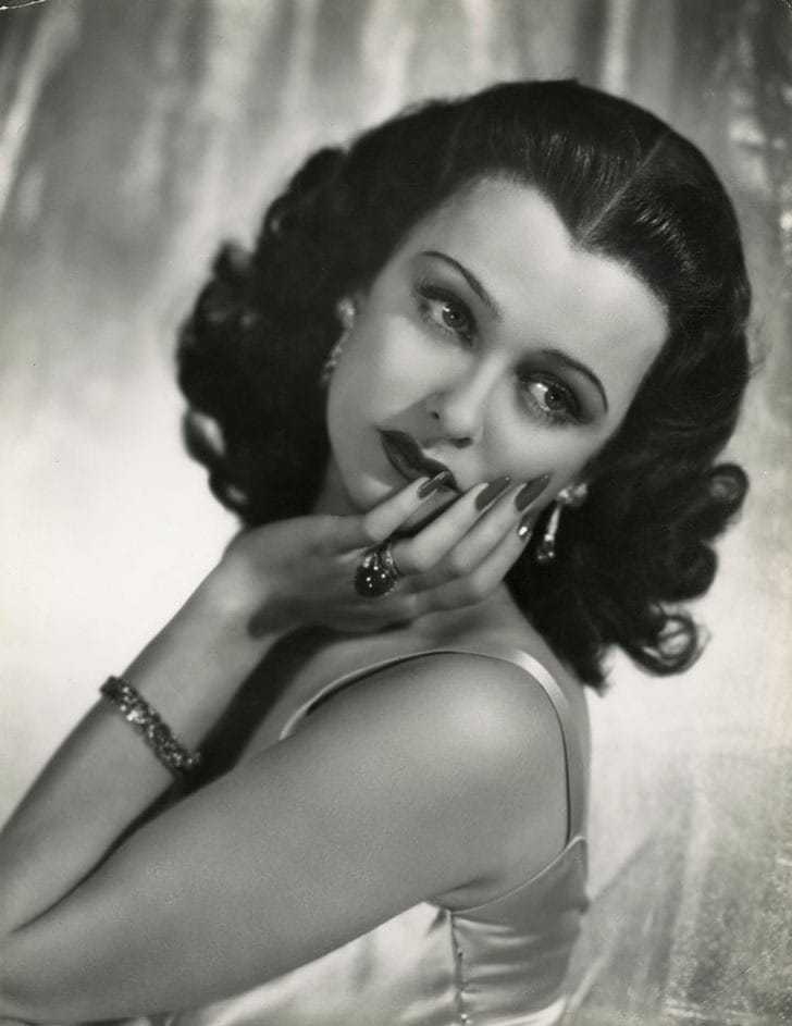 51 Sexy Joan Bennett Boobs Pictures Reveal Her Lofty And Attractive Physique 589