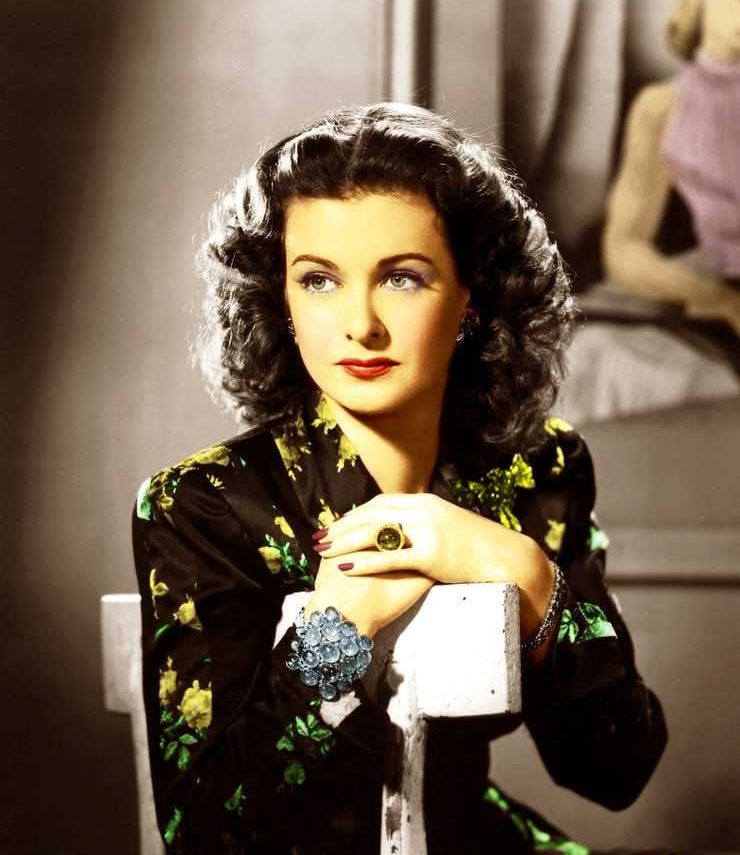 51 Sexy Joan Bennett Boobs Pictures Reveal Her Lofty And Attractive Physique 44
