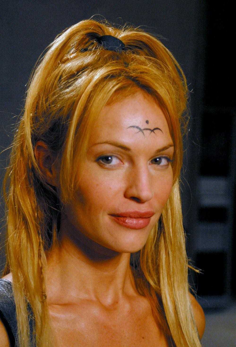 70+ Hot Pictures Of Jolene Blalock – T’pol Of Star Trek Enterprise 3