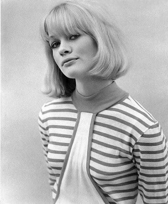 49 Judy Geeson Nude Pictures Brings Together Style, Sassiness And Sexiness 546