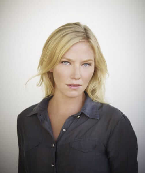 Kelli Giddish sexy pictures