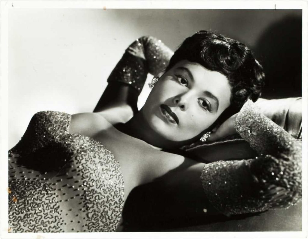 47 Hottest Lena Horne Big Butt Pictures Are A Genuine Exemplification Of Excellence 22