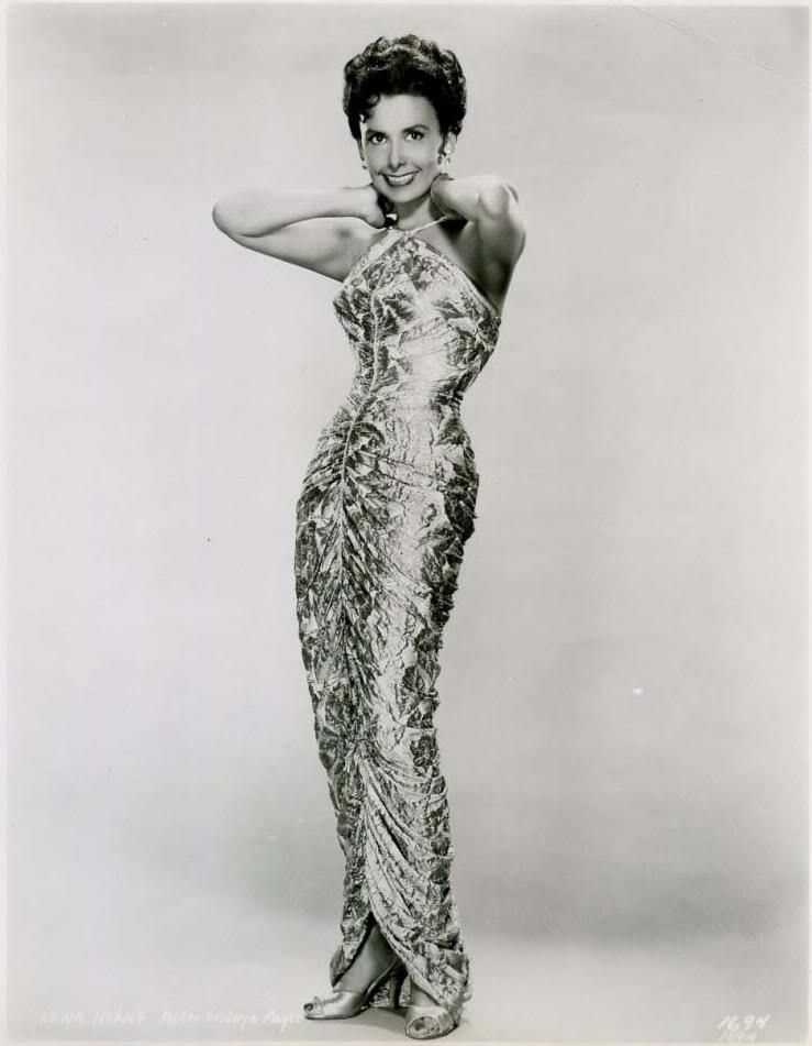 51 Sexy Lena Horne Boobs Pictures Will Leave You Stunned By Her Sexiness 23